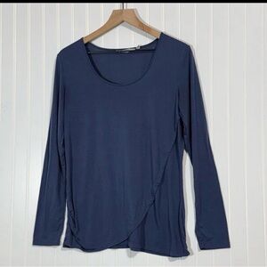 ATHLETA Essence Moonbeam Top - Navy Blue Womens Medium